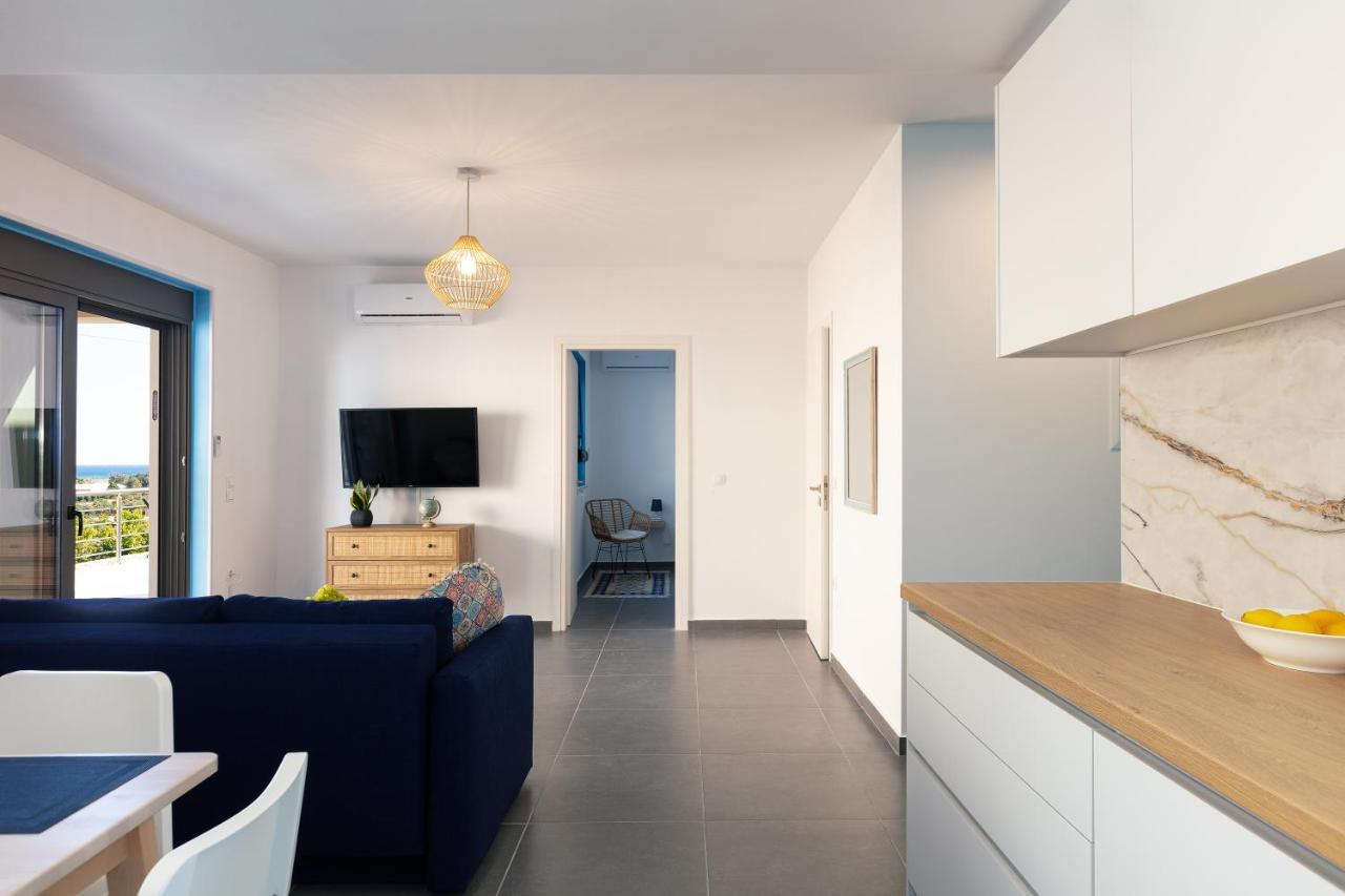 Greek Sky - New Modern Apartment With Shared Pool Tavronitis  Exterior photo